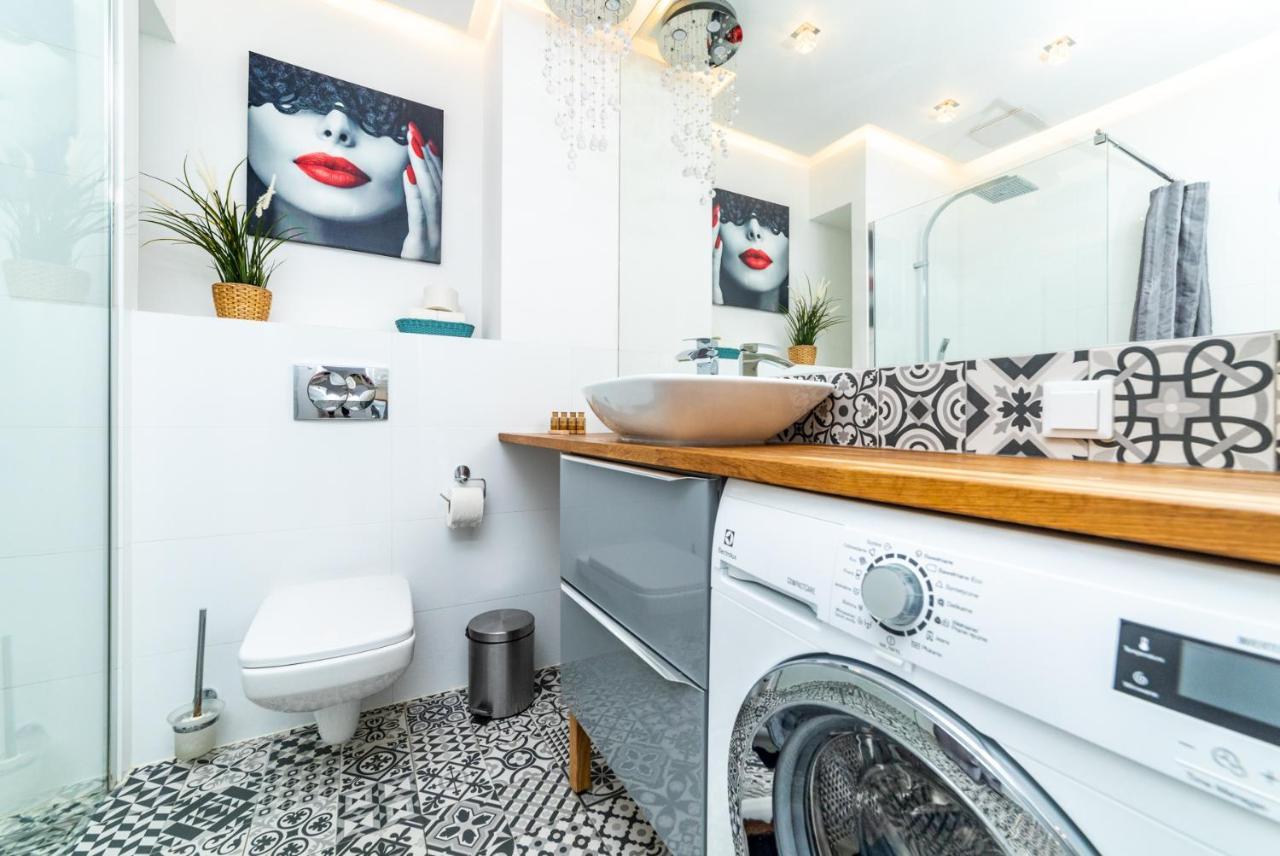Bright - Neptun Park By Oneapartments Gdansk Ngoại thất bức ảnh